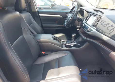 2019 Toyota Highlander Xle from USA, damaged, VIN 5TDJZRFH4KS597195